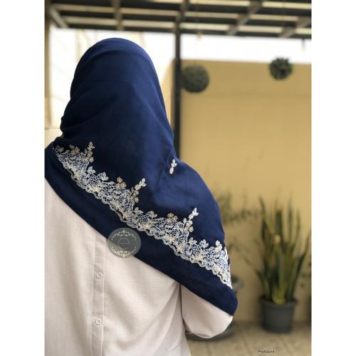 طرحة بوال لون كحلي بتطريز بطول الطرحة