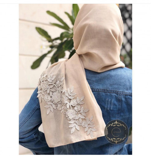 طرحة بوال بيج مع ورد من طرف واحد