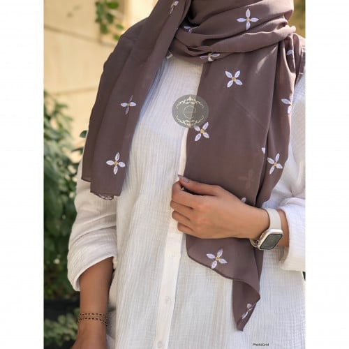 طرحة ليزر لون كاكي بتطريز بطول الطرحة