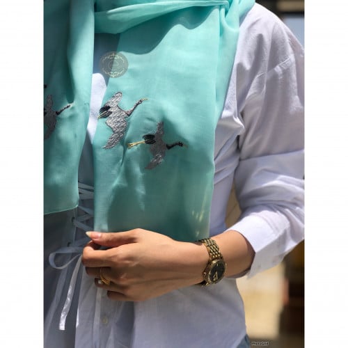 طرحة بوال لون تيفاني بتطريز على شكل طير