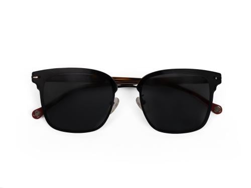 كارولينا هيريرا - SHE127