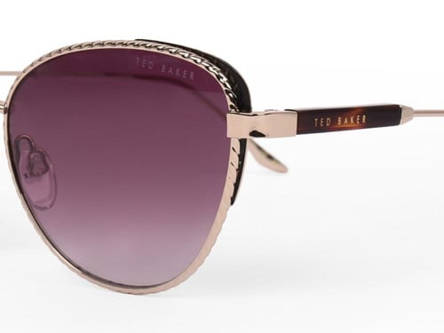 تيد بيكر - LAELA1733