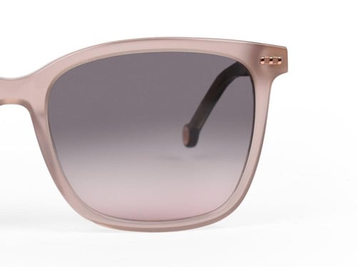 كارولينا هيريرا - CH0045S