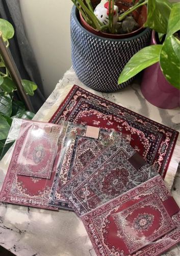 فاصل كتاب سجاد احمر- فاصل مغناطيسي