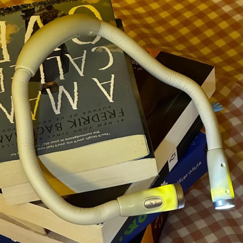 مصباح للقراءة