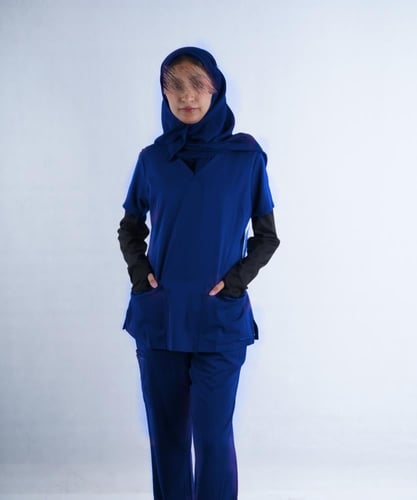 طرحه طبية لون كحلي