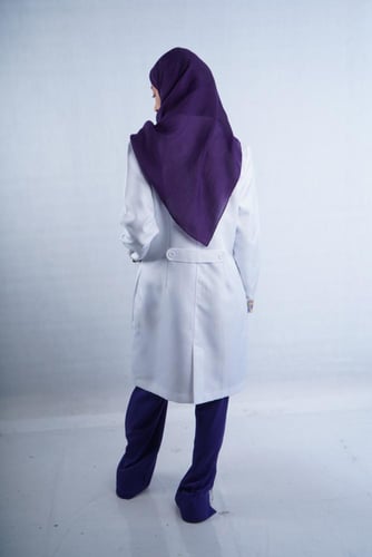 طرحه طبية لون بنفسجي