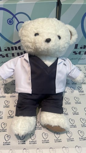 دبدوب طبيب مخصص مع زي طبي 3 قطع طقم سكراب بلوزه و...