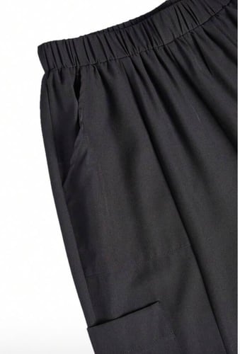 طقم سكراب لون اسود - Black