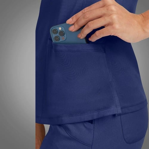 بلوزة سكراب مونيكا هيلنق هاند وركس لون كحلي | Navy