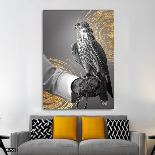 لوحة كانفس صقر بالرسم التجريدي