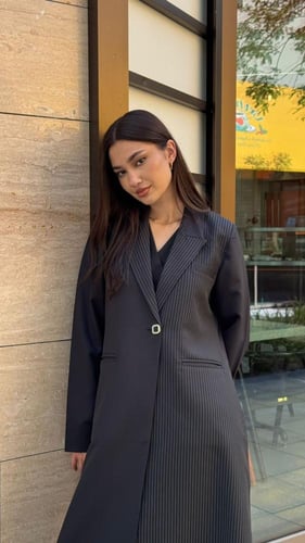 Blazer2 كريب اسود ساده ومخطط