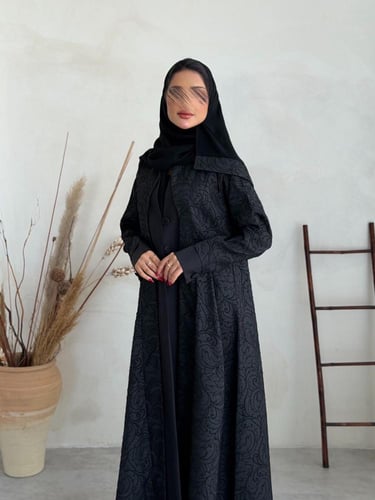 عباية ( ليا ) جاكار هندي بقصة رسميه وزرارات