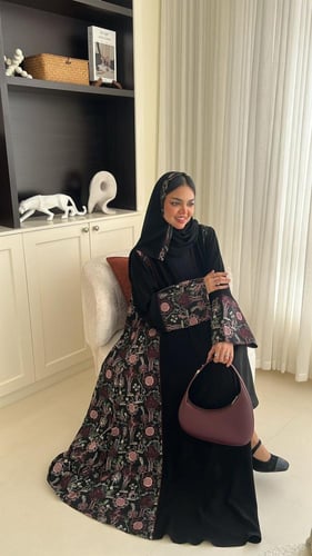 عباية ( غسق ) ملكي مع تدخيلات لينن