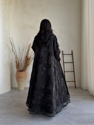 عباية ( مايا ) اورقنزا مع تطريز وشك