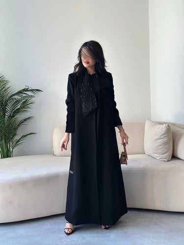 بليزر ( ماسة ) تطريز اسود