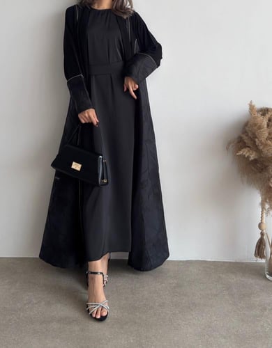 عباية ( تسنيم ) ملكي مع جاكار وقيطان