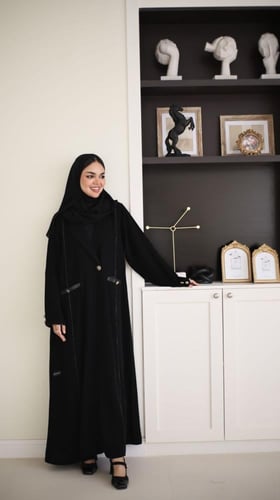 عباية ( اصايل ) كريب رسمي مع ازرار