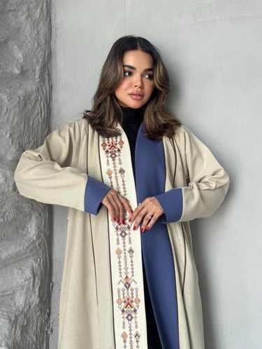 عباية ( فجر ) كريب لينن مع تدخيلات تطريز