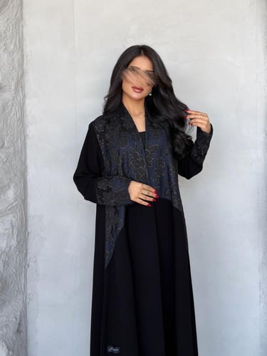 عباية ( ريتال ) كريب مع دانتيل جوبير وترتر