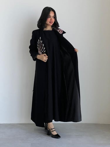 بليزر ( ماسة ) تطريز ملون