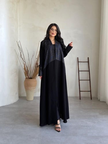 عباية ( ريتال ) كريب مع دانتيل جوبير وترتر