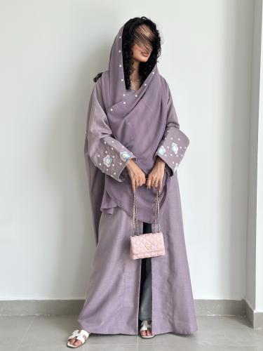 عباية ( غيم ) لينن مع تطريز وشك