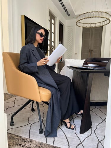 عباية ( لانا ) كريب لينن قصة بليزر