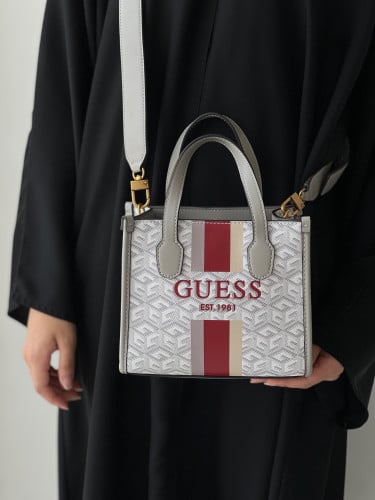 شنطة قيس | GUESS