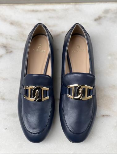 اقنر 37-39 | AIGNER FIONA