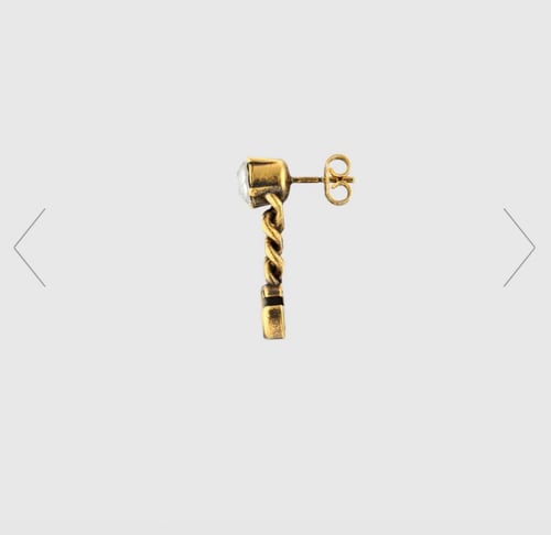 قوتشي | Crystal Double G earrings