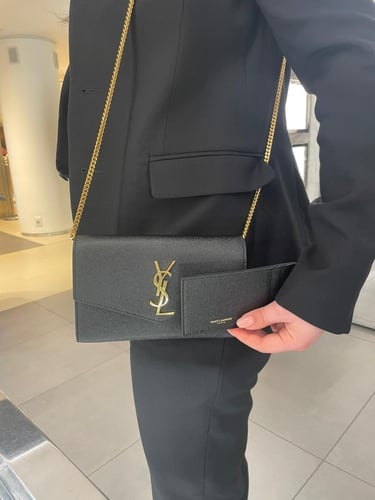 سان لوران | Uptown Chain Wallet