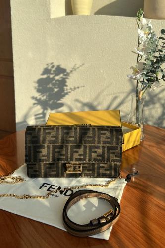 فندي | Wallet On Chain Baguette