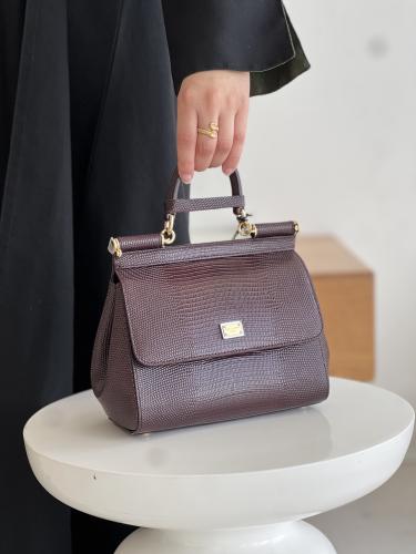 دولتشي اند قابانا | Small Sicily handbag