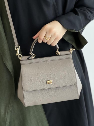 دولتشي اند قابانا | Small dauphine leather Sicily...