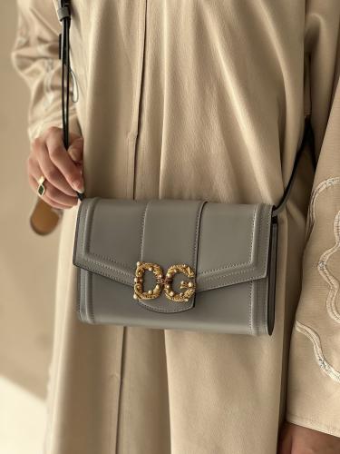 دولتشي اند قابانا | Dolce & Gabbana amore wallet b...