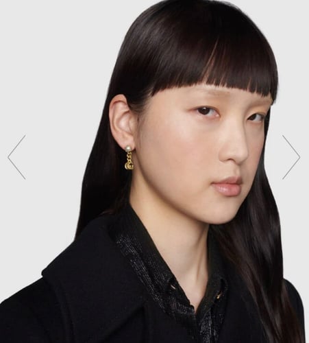 قوتشي | Pearl Double G earrings