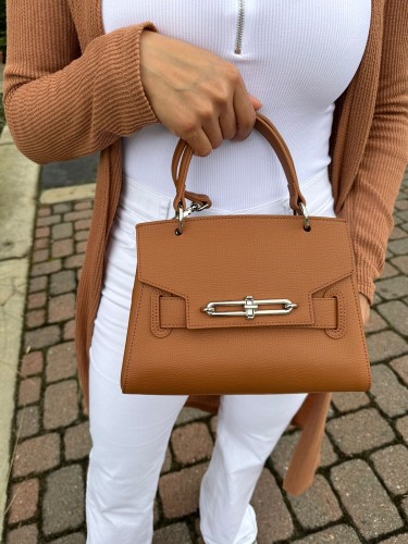 مختارات موناتو