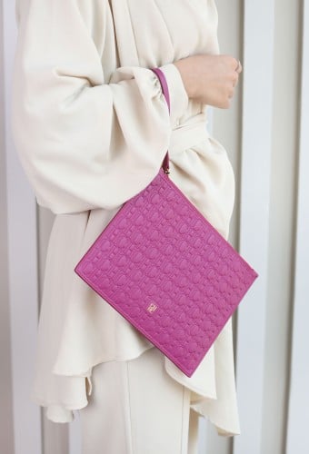 كارولينا هيريرا | SHOPPING CONTINENTAL POUCH