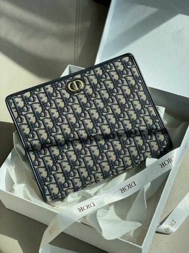 ديور | 30 MONTAIGNE Dior POUCH