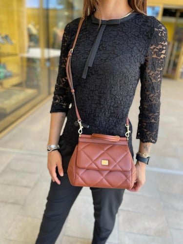 دولتشي اند قابانا | Small Sicily handbag in dauphi...