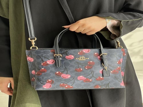 Mollie Tote Bag 25 In Signature Canvas With Cherry...