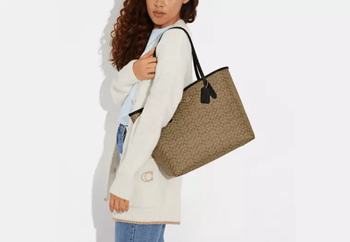كوتش | City Tote Bag In Micro Signature Canvas