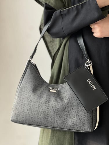 قيس | GUESS Carris Logo Hobo Bag