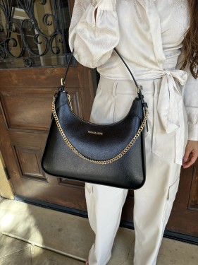 مايكل كورس | Wilma Large Signature Logo Shoulder B...