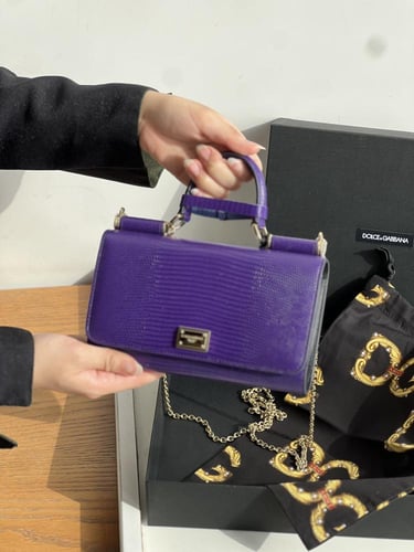 DG phone wallet on chain