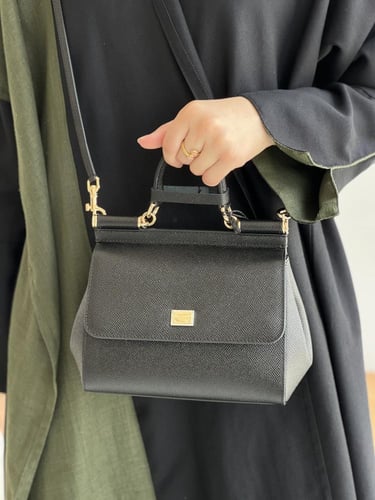 دولتشي اند قابانا | Small dauphine leather Sicily...