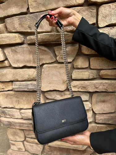 دكني | DKNY