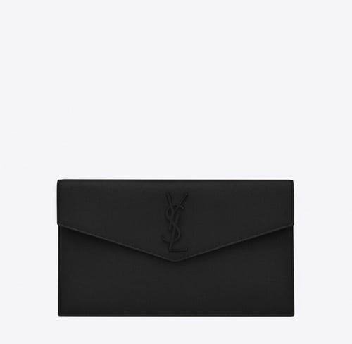 سان لوران | UPTOWN POUCH IN GRAIN DE POUDRE EMBOSS...