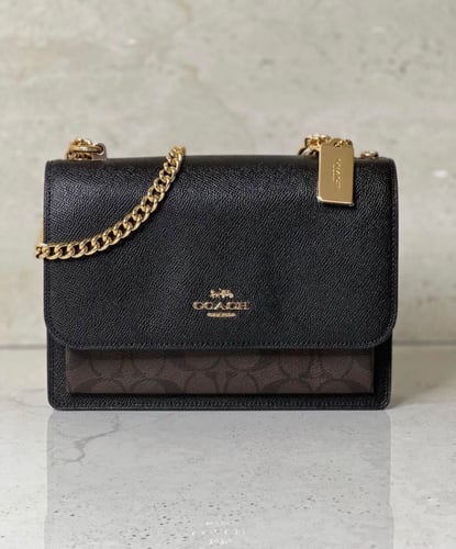 كوتش | Klare Crossbody In Signature Canvas